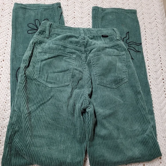 ❤️Pacsun 90s Boyfriend Embroidered Corduroy Jeans 24/31 - Picture 5 of 14